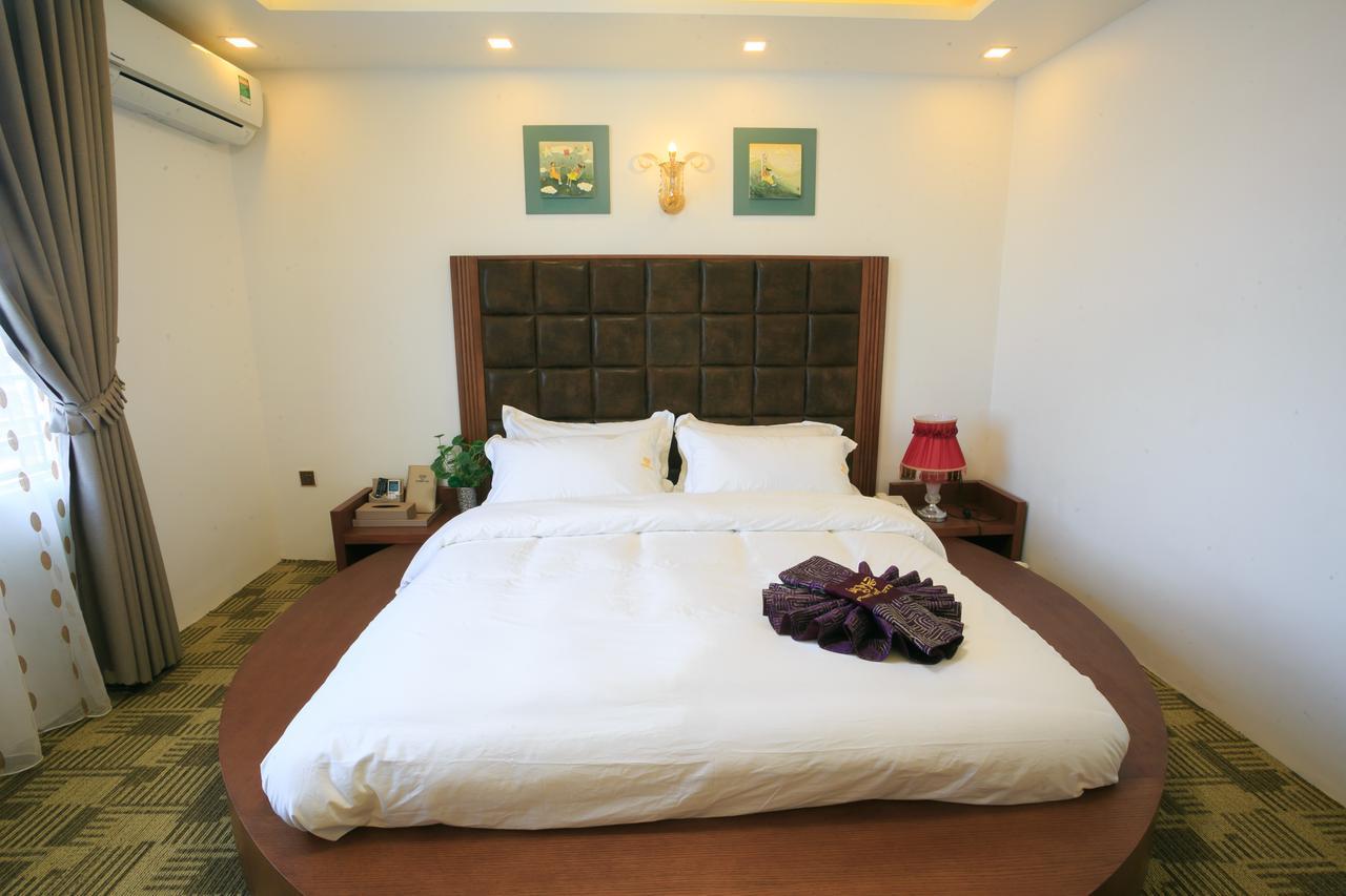 Pham Ha Hotel Хайфон Экстерьер фото